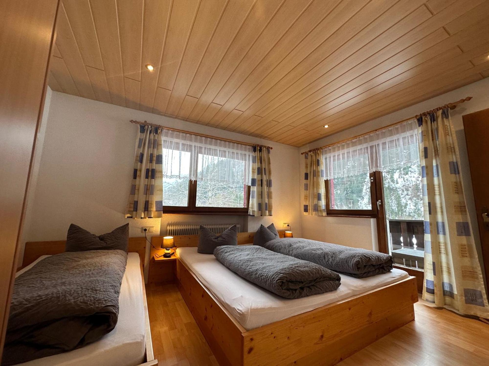 Haus Ausserbach กาชูร์น ภายนอก รูปภาพ